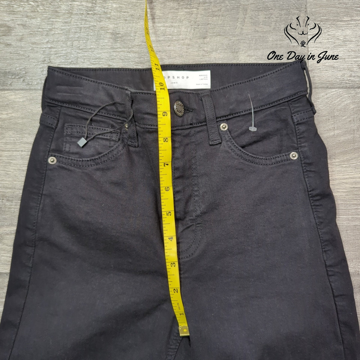 Topshop Jamie High Rise Distressed Skinny Jeans Black NWT Size 25 (0)