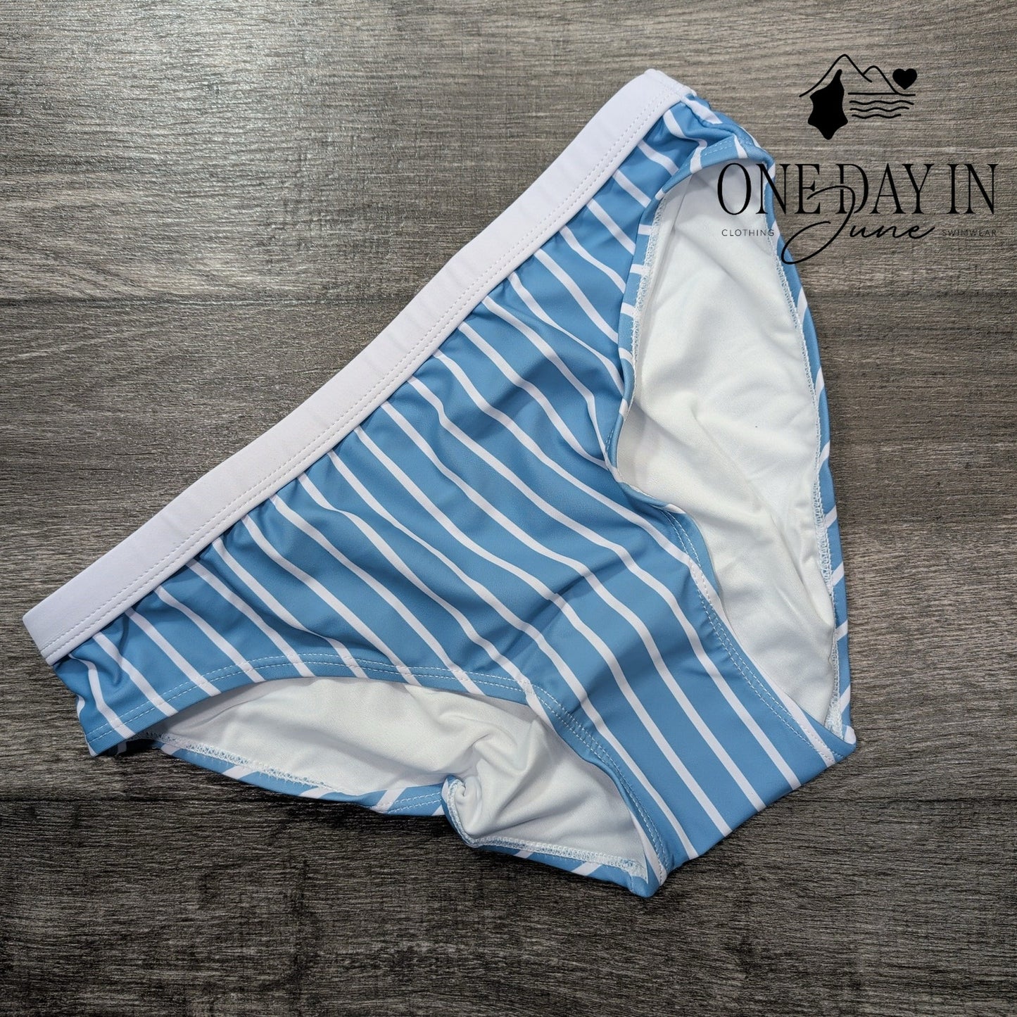 Kindred Bravely Moderate Bikini Bottom Size M