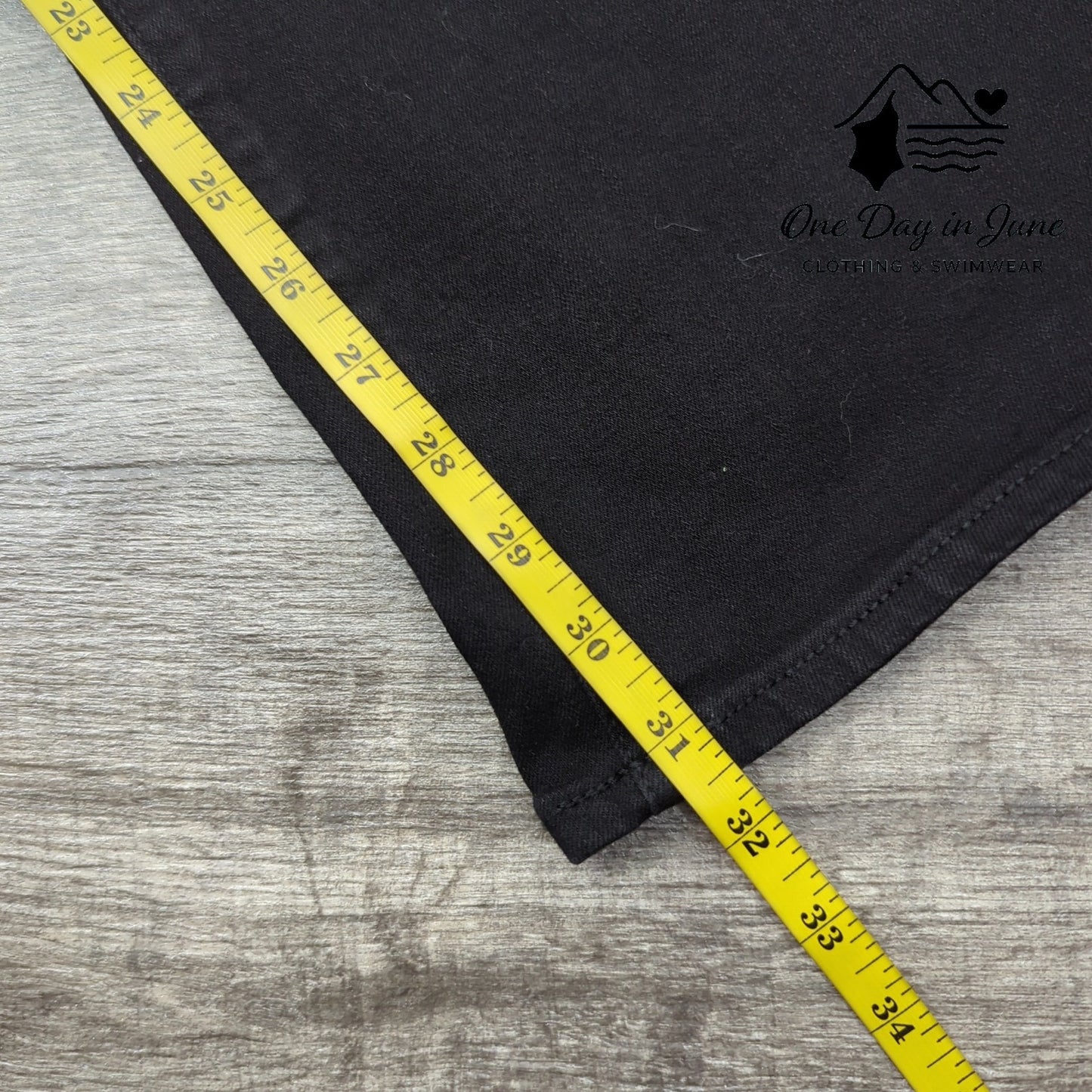 Seven7 Felicity High Rise Slim Fit Jeans Size 6