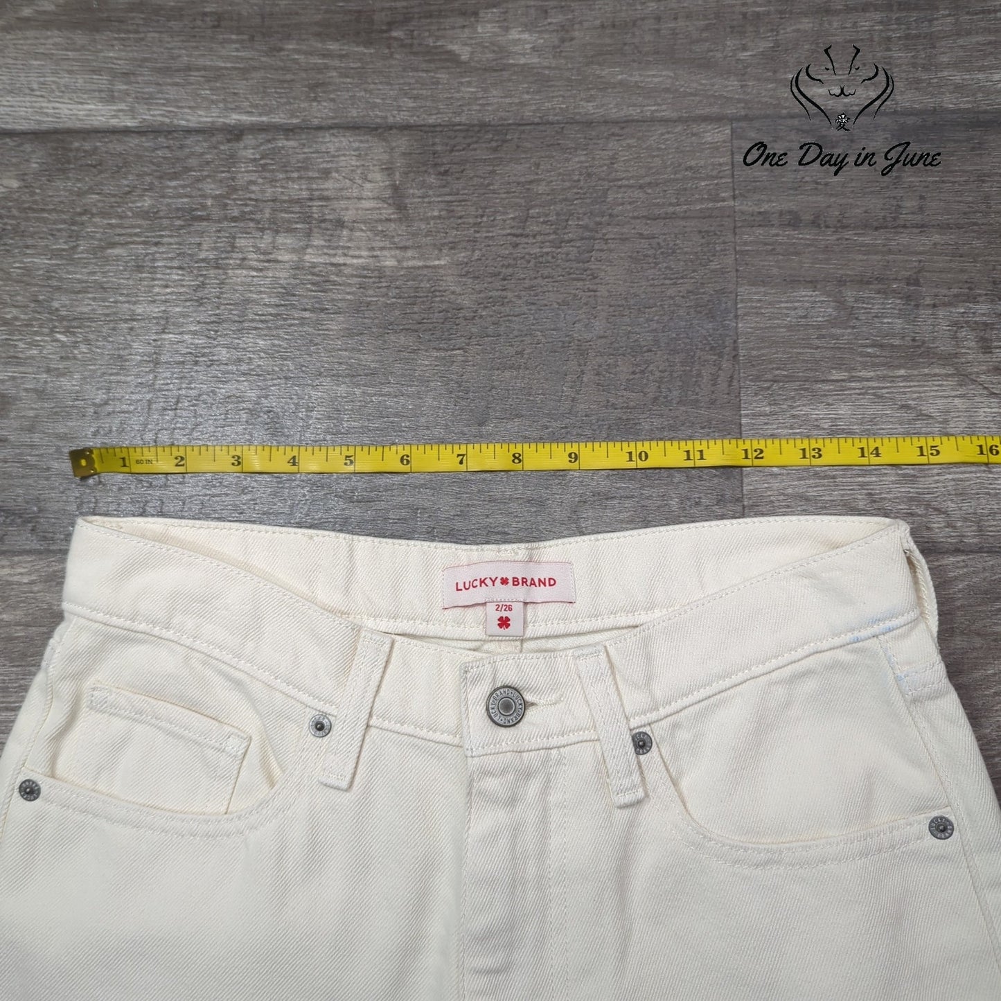 Lucky Brand 90s Loose High Rise Crop Jeans Size 2