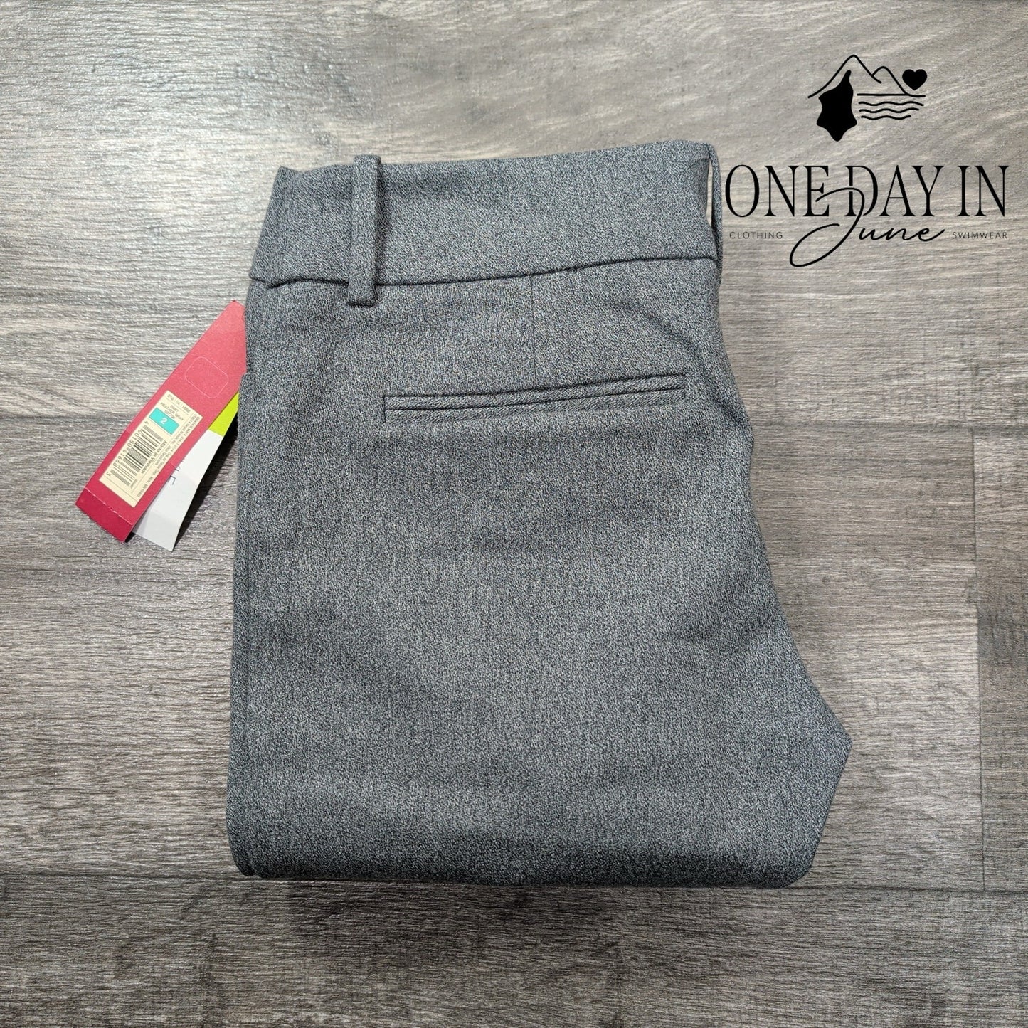 Merona Modern Fit Ankle Pants Size 2