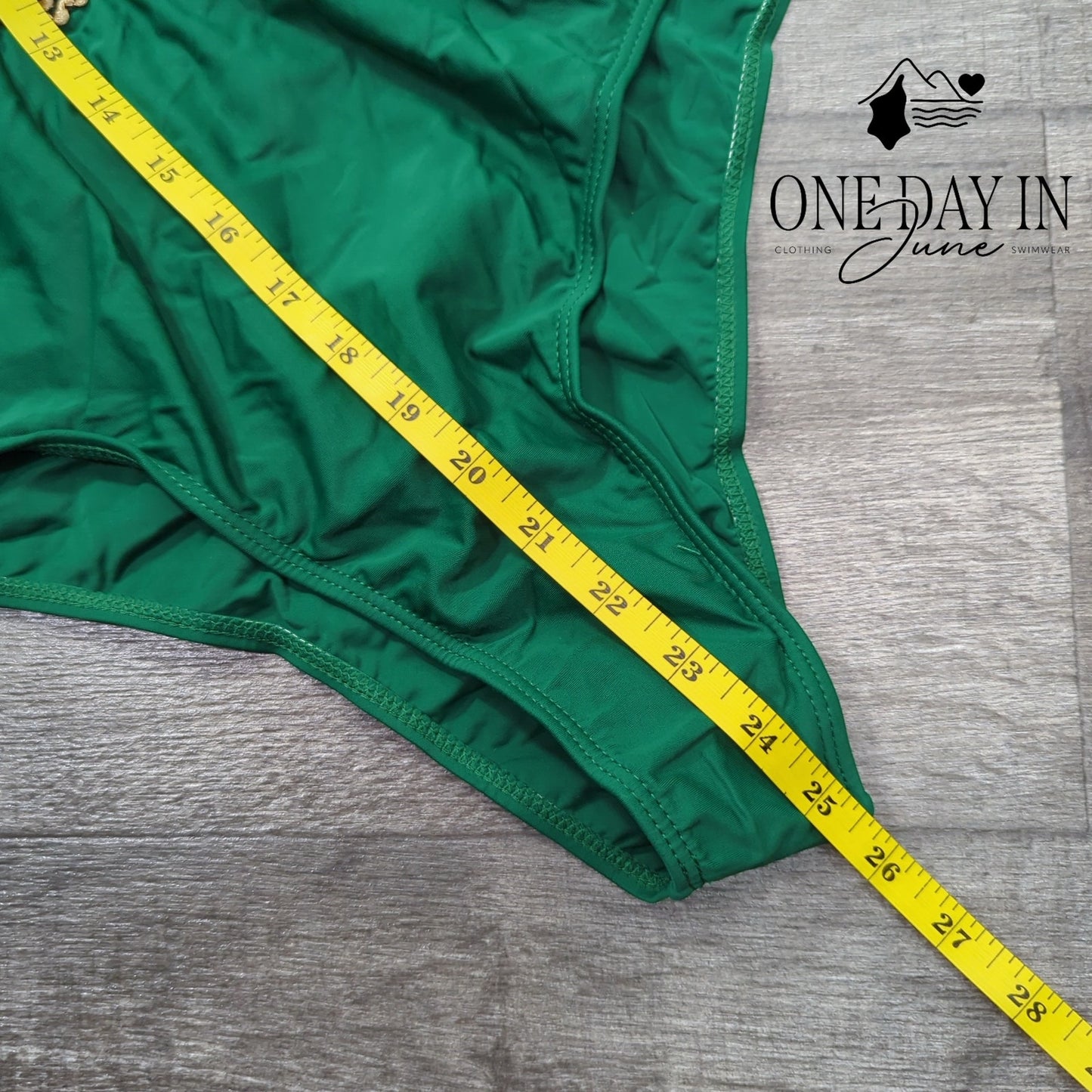 MakeMeChic Cutout One Piece Swimsuit Size XL