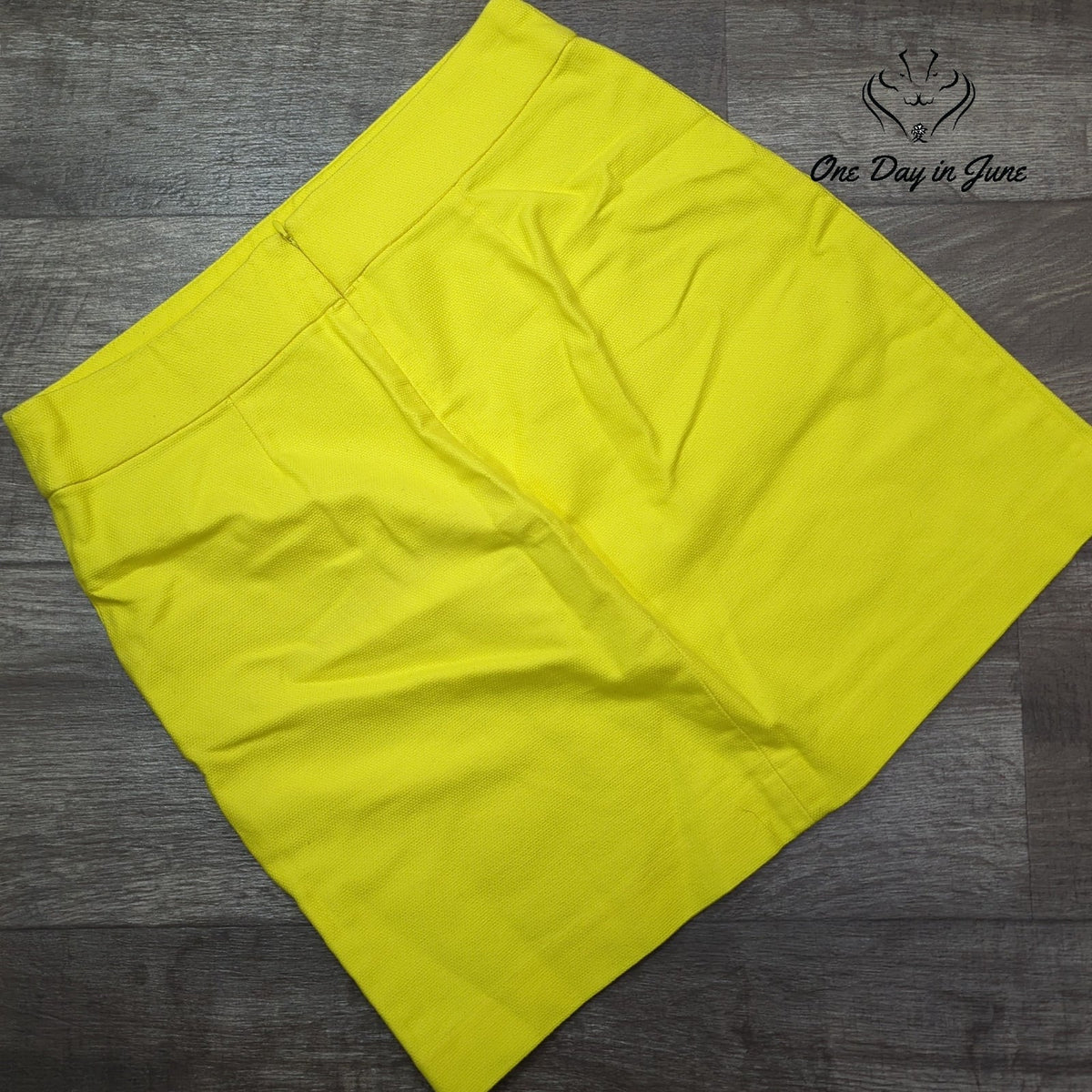 Loft Mini Skirt Bright Yellow Textured Knit Pencil Straight NWT Size 6