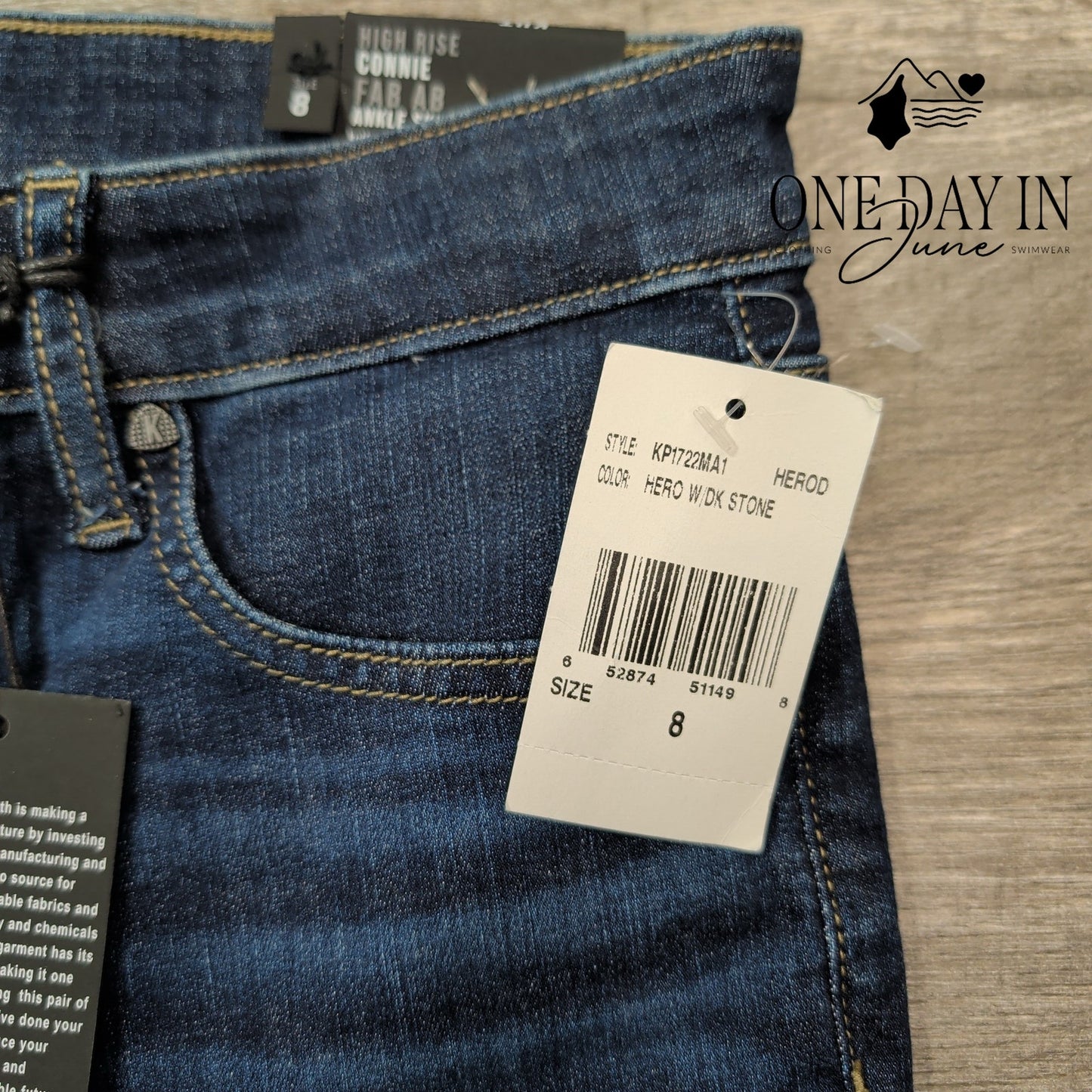 Kut from the Kloth High Rise Connie Ankle Jeans Size 8