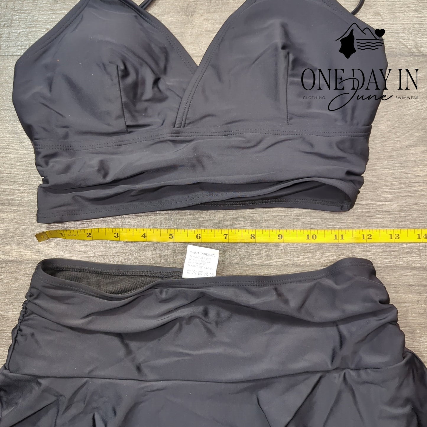 CharmLeaks Skirted Bikini Swimsuit Size S