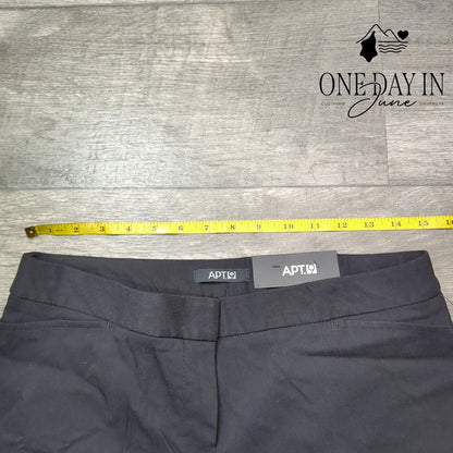 Apt. 9 Mid Rise Trouser Dress Pants Black NWT Petite Size 8Ps