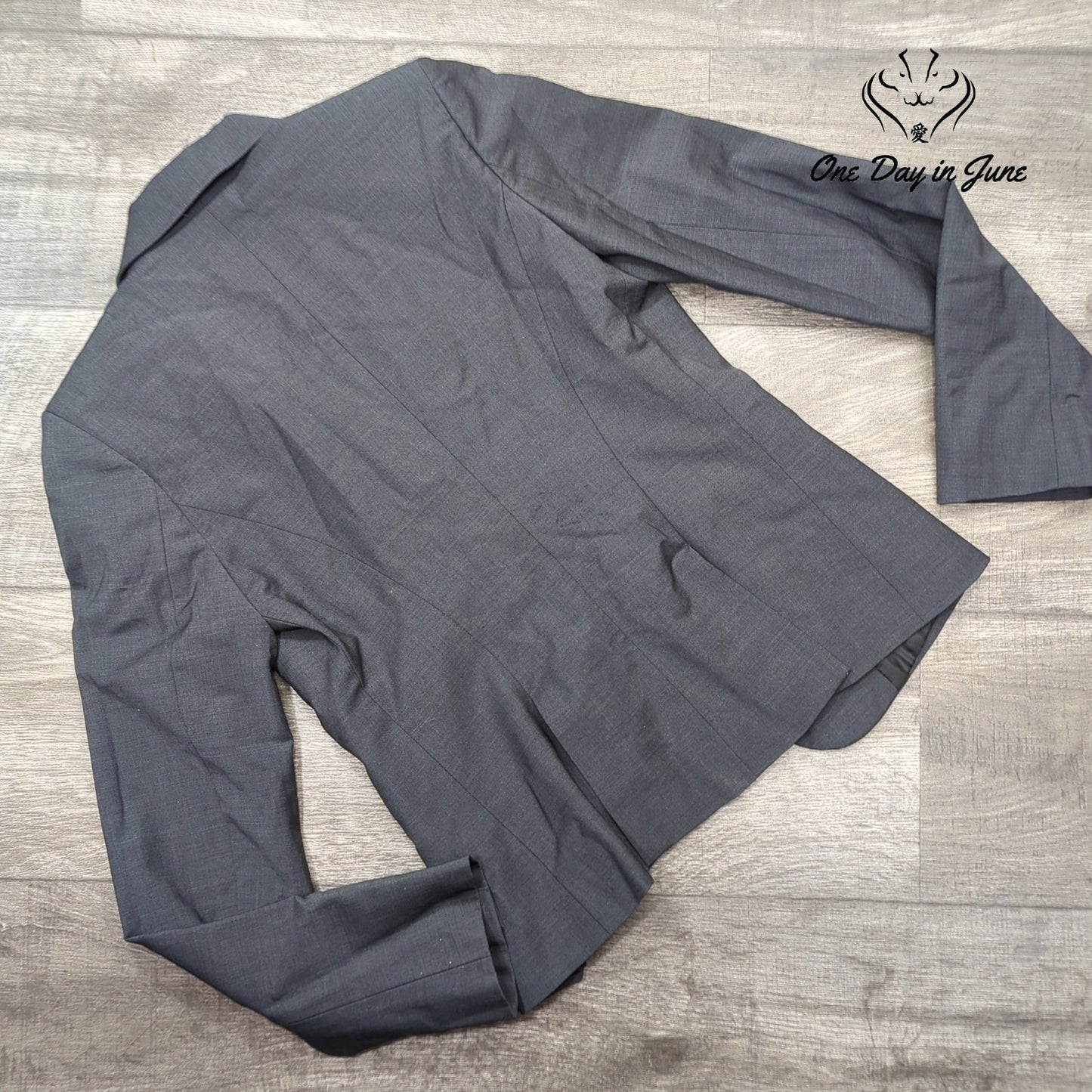 Barney's New York Wool 2 Button Blazer Size 0