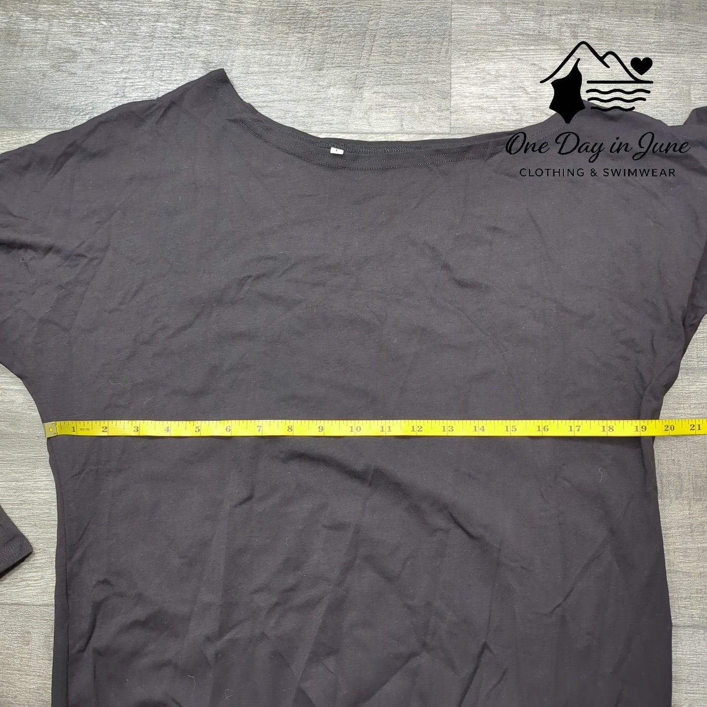 Romwe Long Sleeve Top Size L
