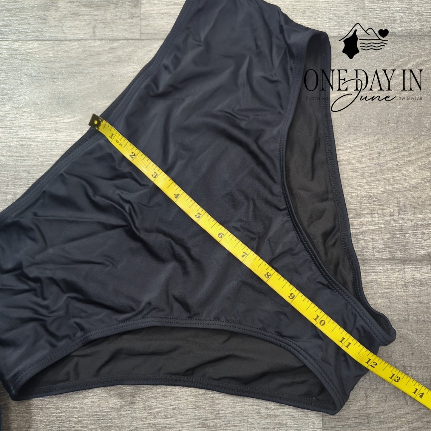 Yonique Blouson Tankini Swimsuit Size L