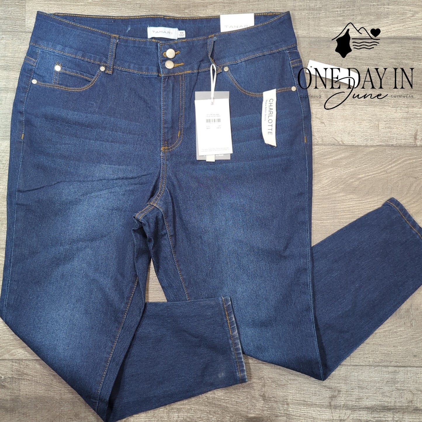 Tahari Plus Size Charlotte Double Button Skinny Jeans Size 18W