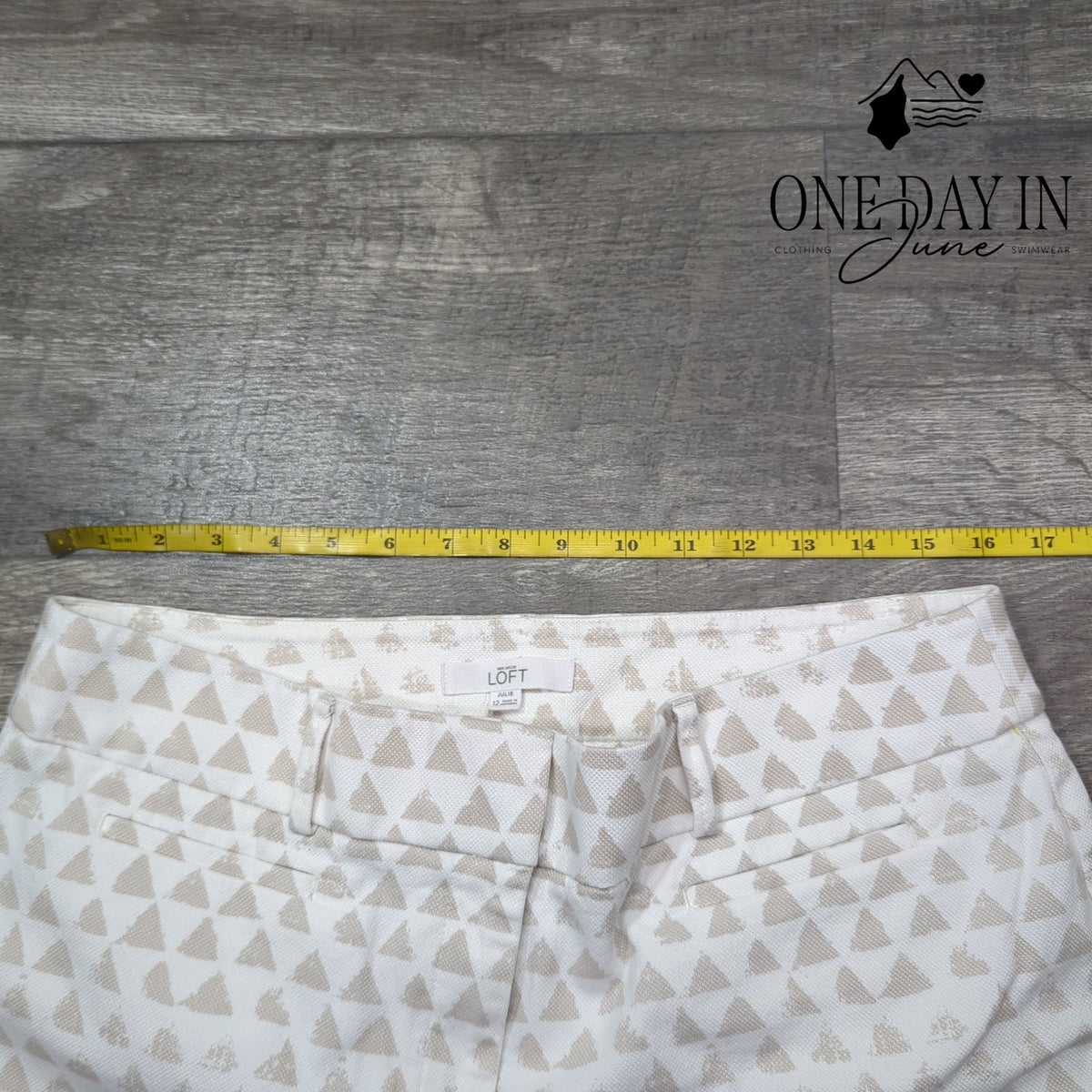 Loft Julie Cropped Pants White Beige Geometric Print Straight Leg Size 12