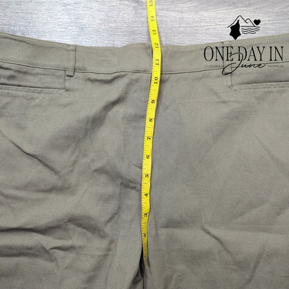 Briggs New York Petite Comfort Waist Bermuda Shorts Size 16P