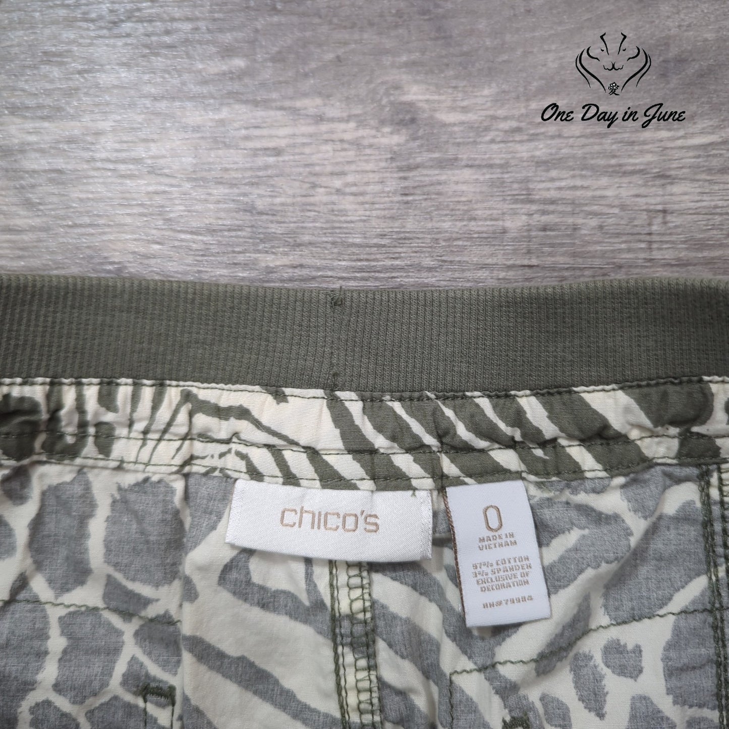 Chico's Comfort Waist Skirt Size Chicos 0 (4)