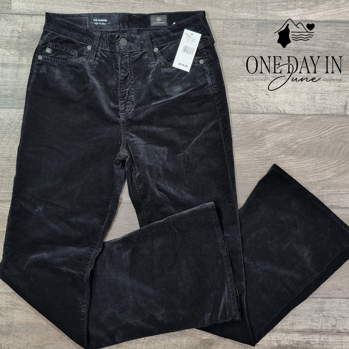 AG Adriano Goldschmied The Quinne High Rise Flare Velvet Jeans Black NWT Size 4