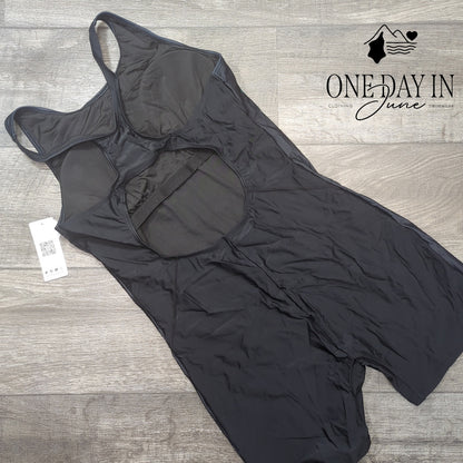 Attraco Boyshort One Piece Swimsuit Size XL