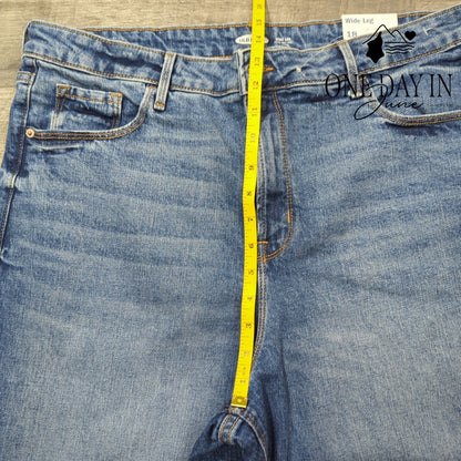 Old Navy Extra High Rise Wide Leg Jeans Size 18