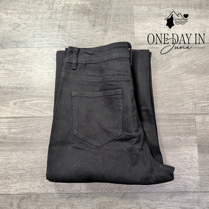 Ettelo Denim Collection High Rise Straight Leg Jeans Black NWT Size 12