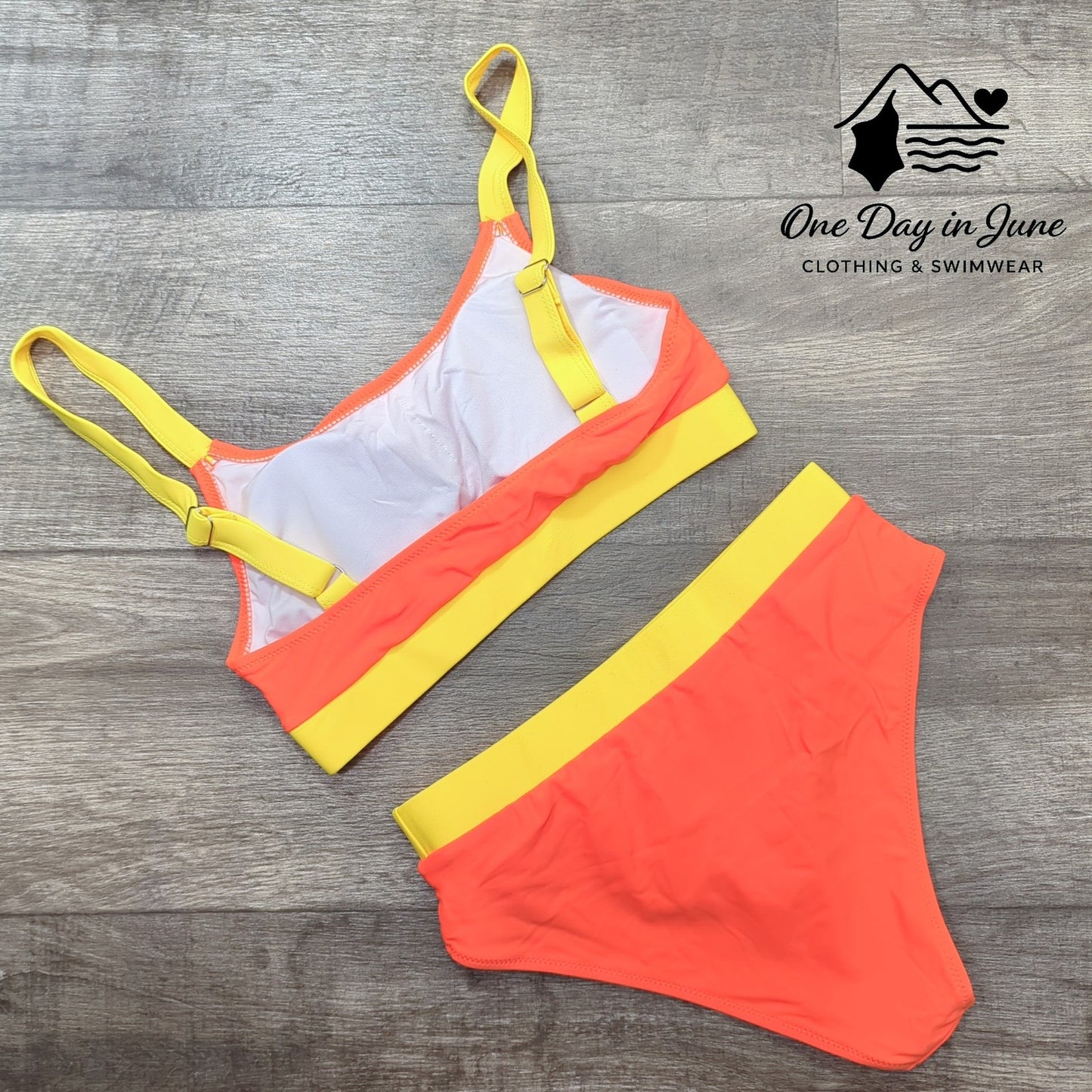 Charmleaks Crop Top Bikini Swimsuit Size S