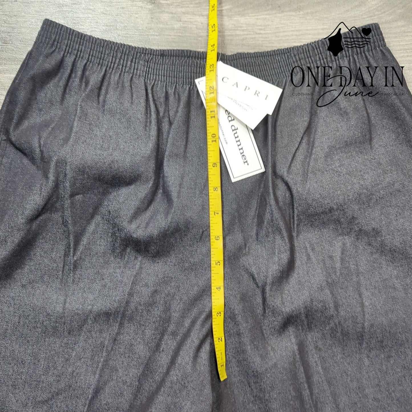 Alfred Dunner Pull On Capri Pants Size 14