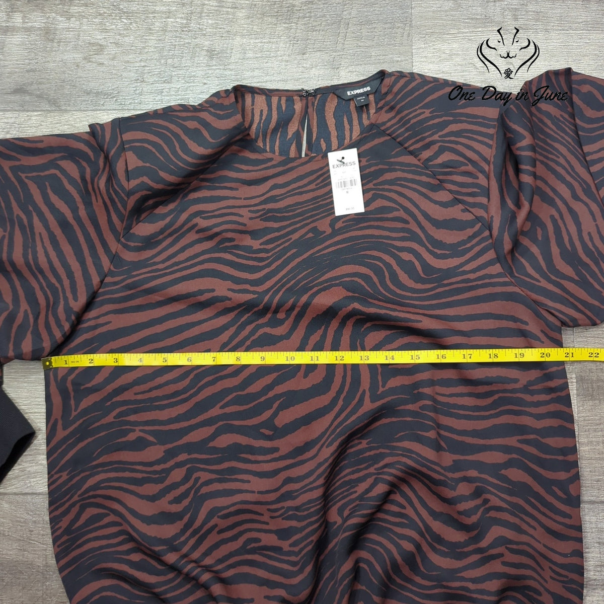 Express Zebra Print Shoulder Pad Long Sleeve Blouse Brown Black NWT Size M
