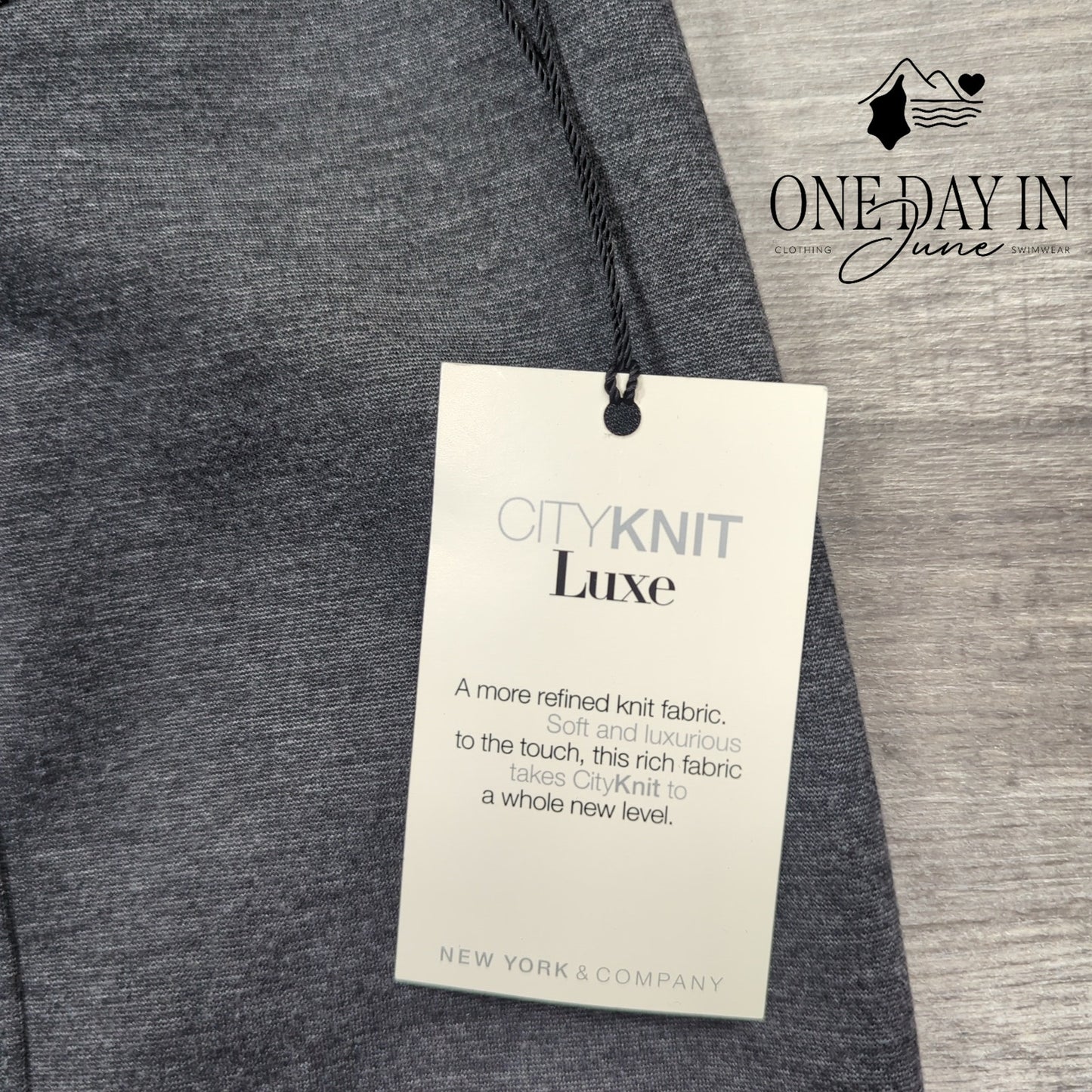 New York & Company Pencil Skirt Size 14