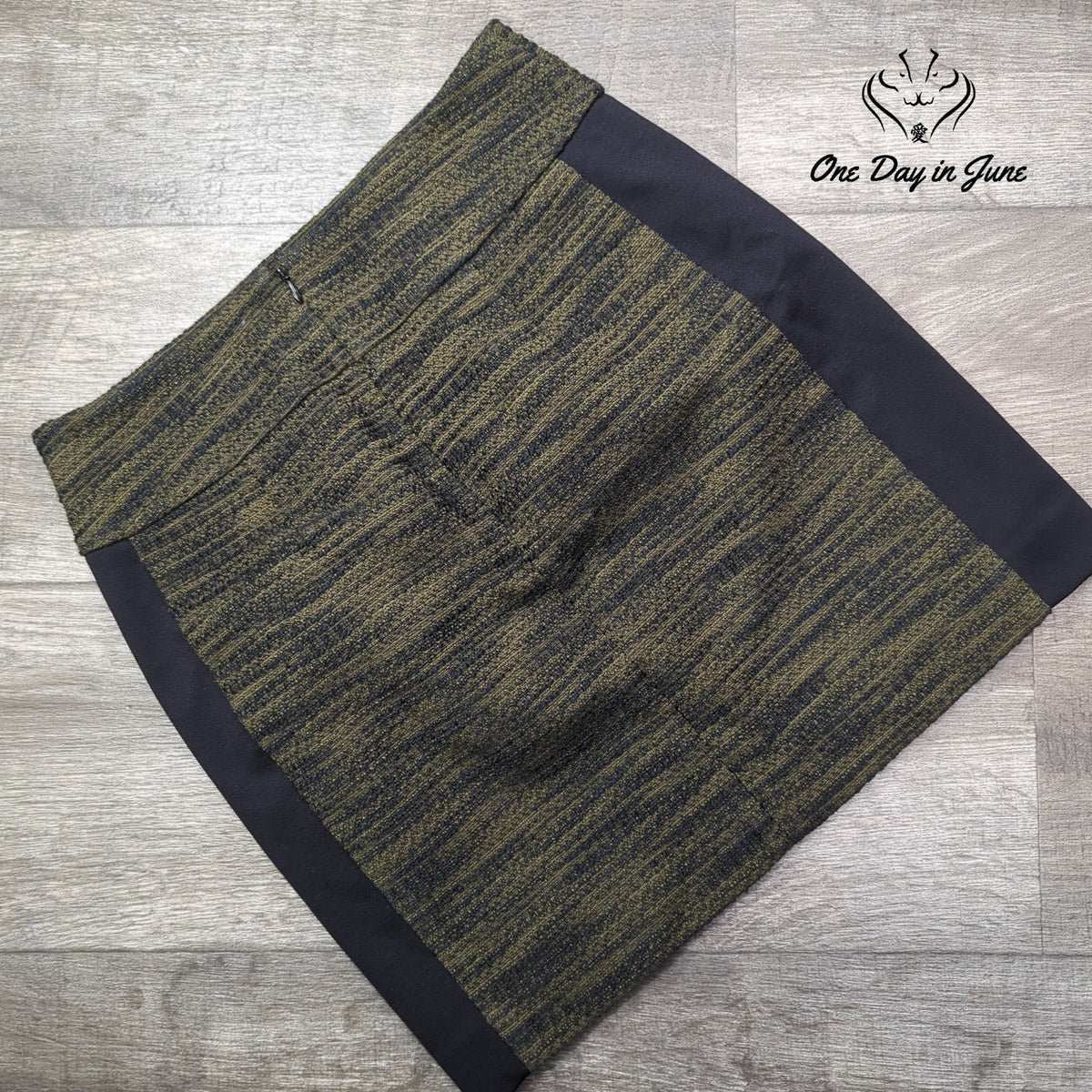Loft Curvy Mini Skirt Olive Green Black Tweed Colorblock Size 2