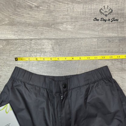 Maggie Lane Straight Leg Rainwear Pants Size M
