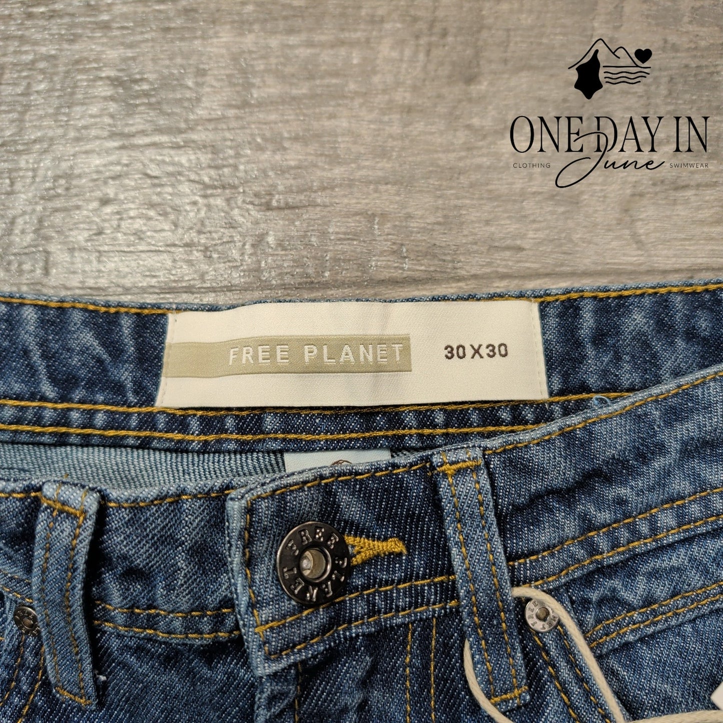 Free Planet Casual Tapered Jeans Size 30X30
