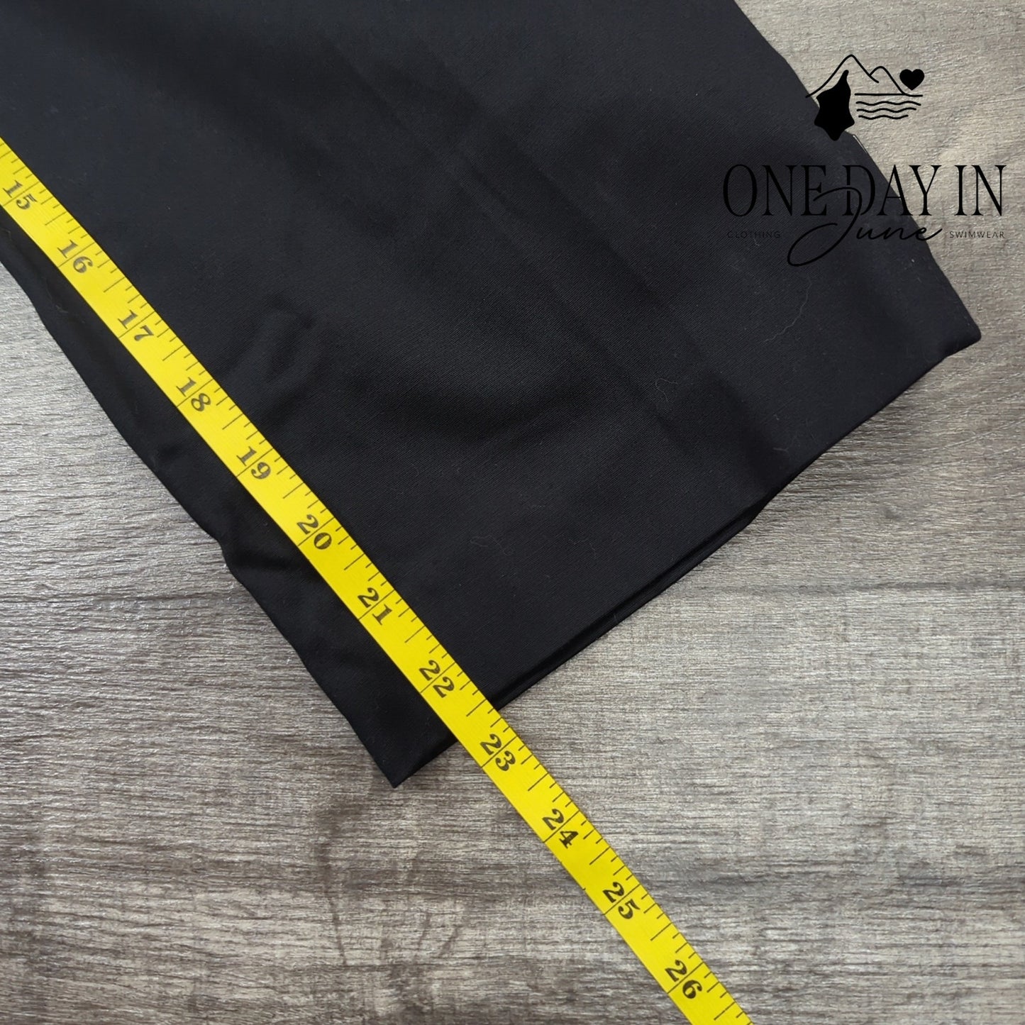 Rafaella Capri Pants Size 6