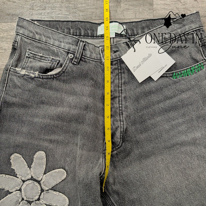 Dead Atlantic Straight Leg Jeans Size 32 X32