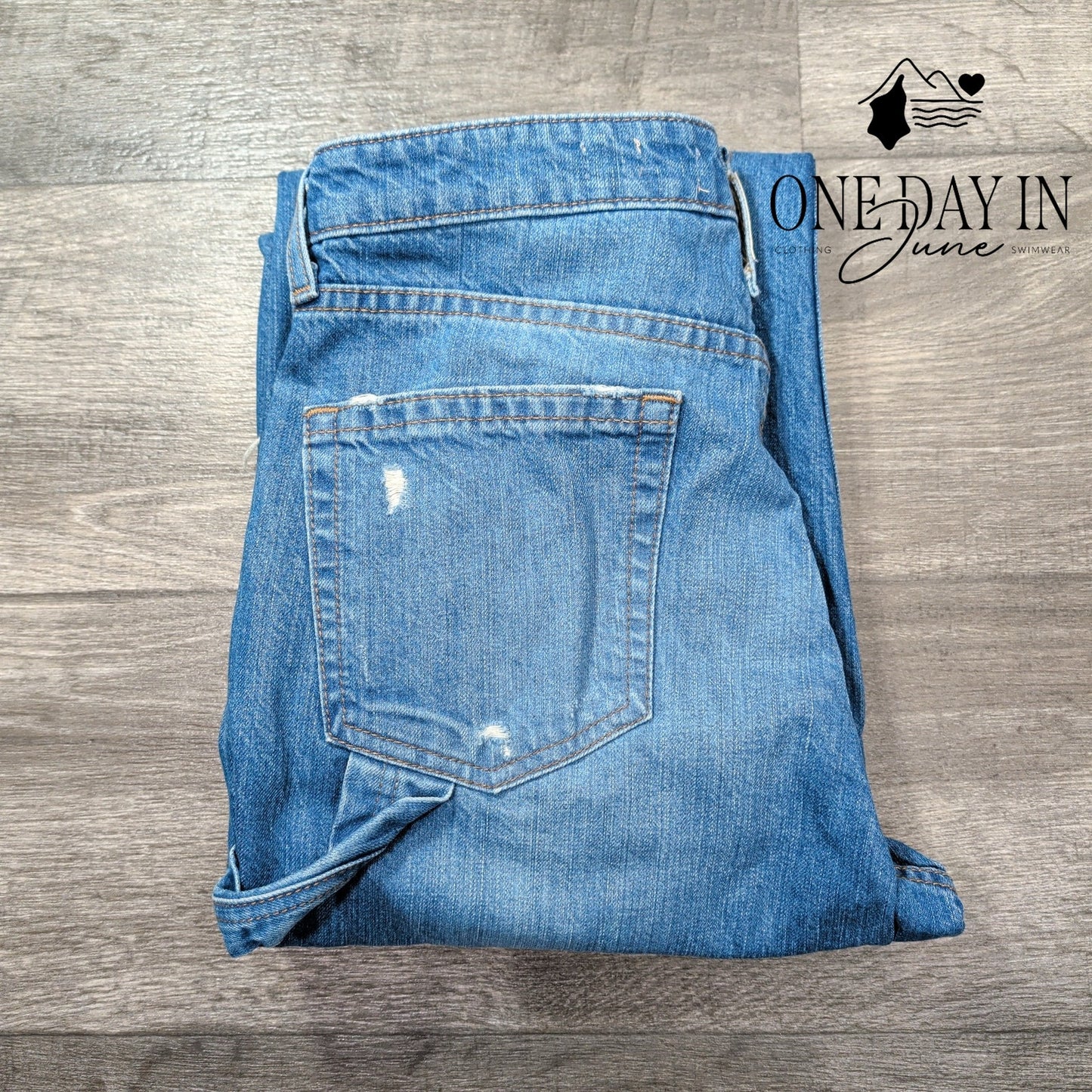 Ariat Ultra High Rise Tomboy Straight Jeans Size 8 (29)