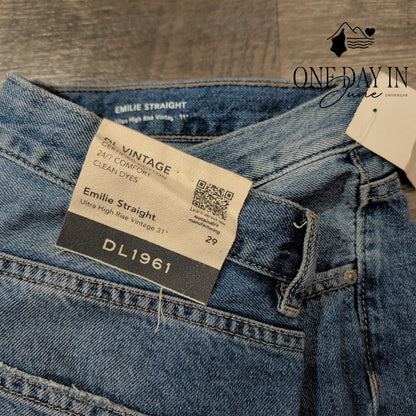 DL1961 Emilie Straight Leg Jeans Size 8 (29)