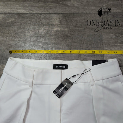 Express The Stylist Super High Rise Dress Pants White NWT Size 10 Short