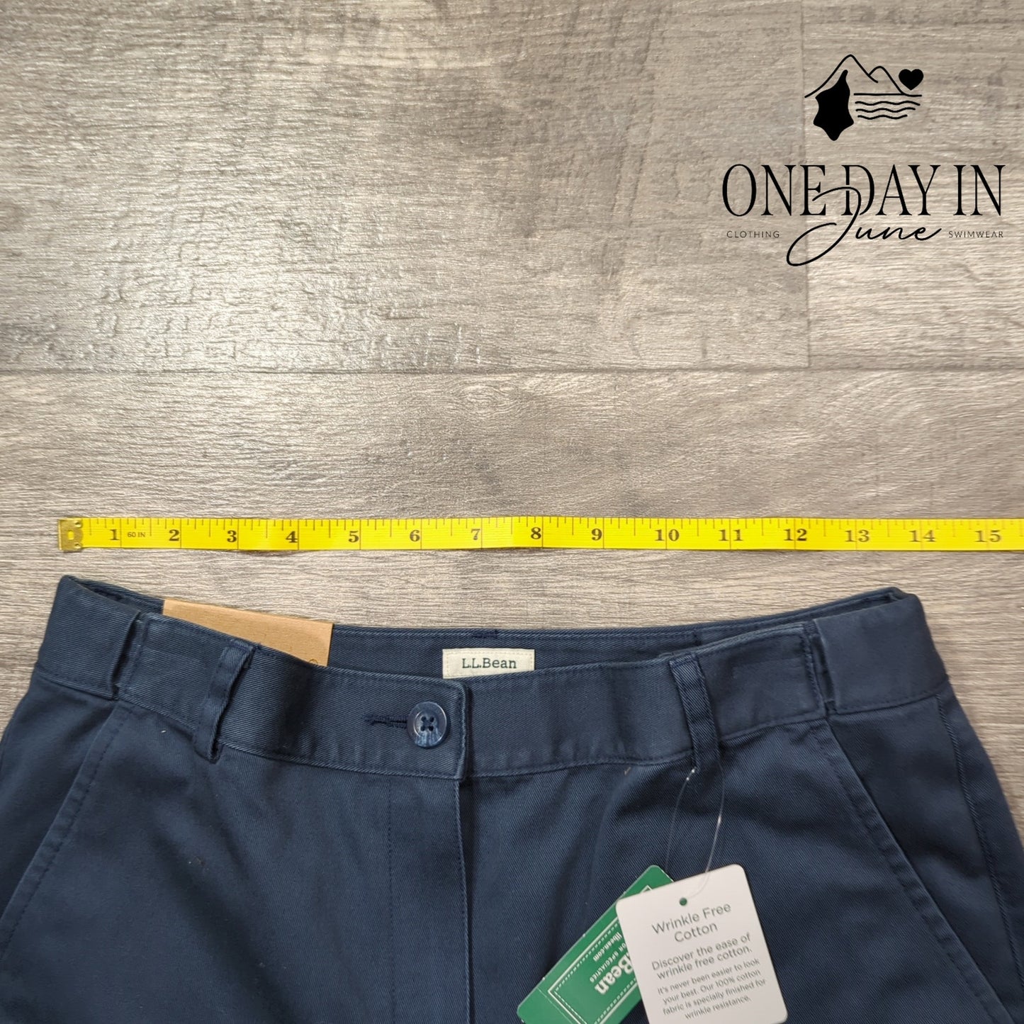 L.L.Bean Classic Straight Leg Pants Size 4