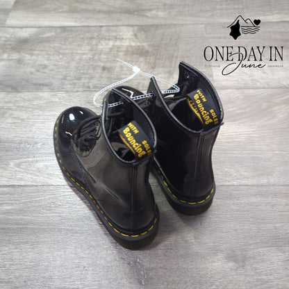 Dr. Martens 1460 Patent Lamper Leather Combat Boots Black NWT Size 5