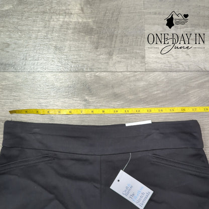 Croft & Barrow Mid Rise Pull On Bermuda Shorts Size 12