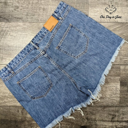 Amaryllis Distressed Denim Mini Shorts Size 12