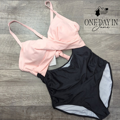 Eomenie Cross Front Cut Out One Piece Swimsuit Size XL