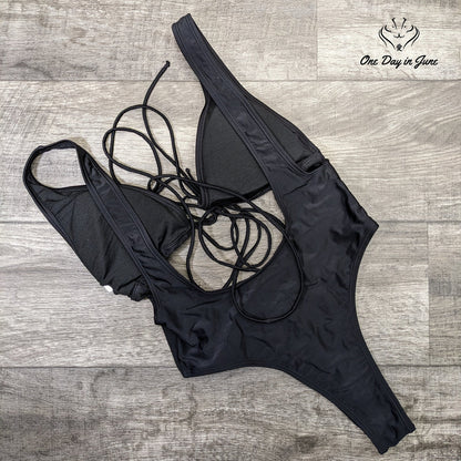 Sovoyontee Black Cutout One Piece Swimsuit Strappy Wrap Monokini Size M