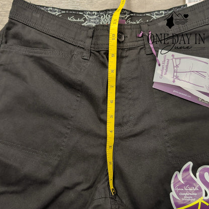 Gloria Vanderbilt Mid Rise Capri Pants Size 12