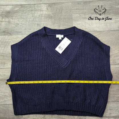 True Craft Sleeveless Crop Knit Sweater Size L