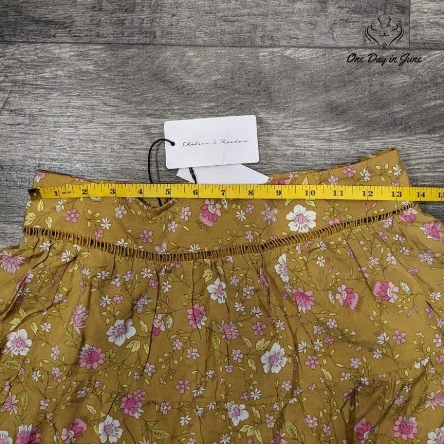 Chelsea & Theodore Women's Floral Side Zip Skort Size M