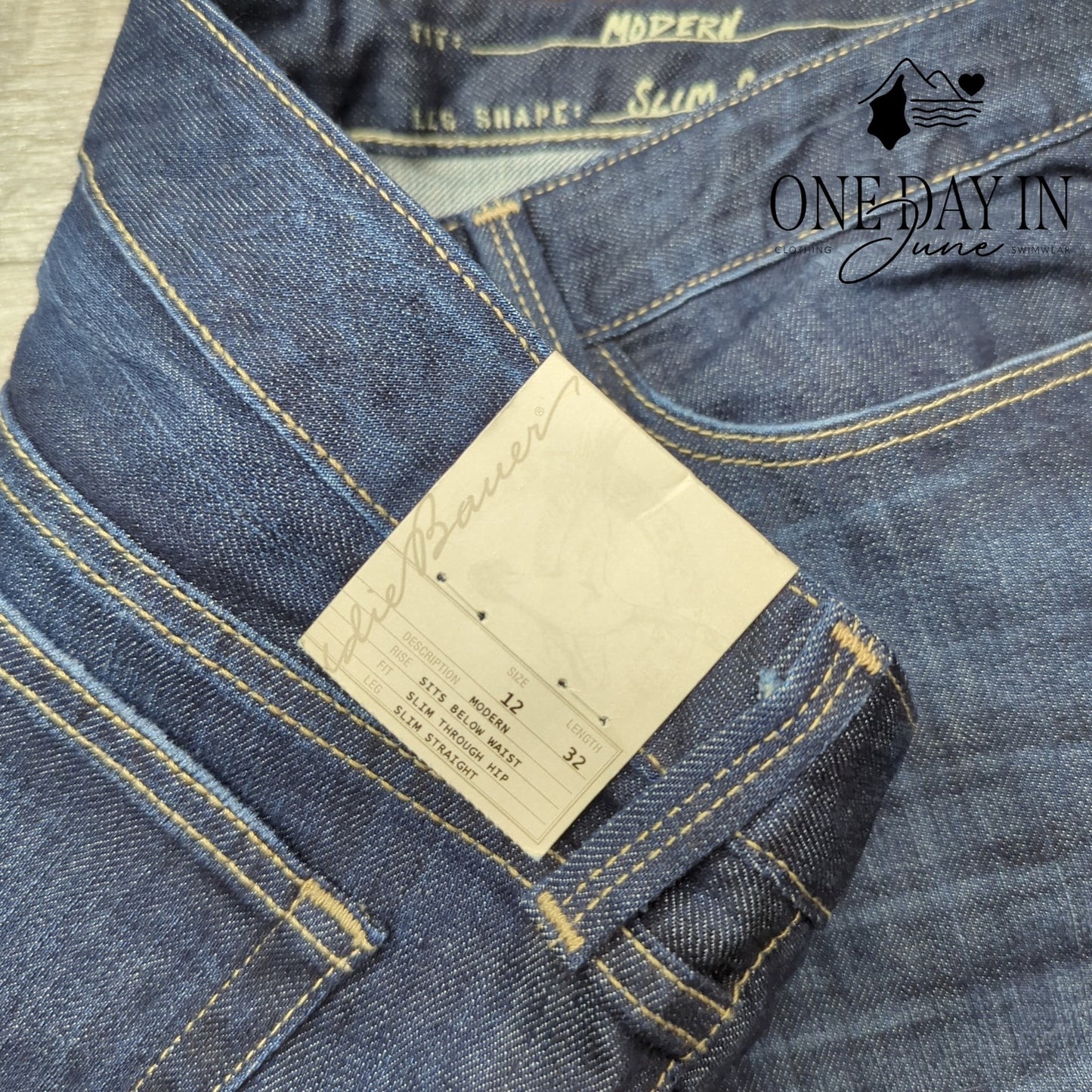Eddie Bauer Modern Slim Straight Jeans Dark Wash Stretch Denim NWT Size 12