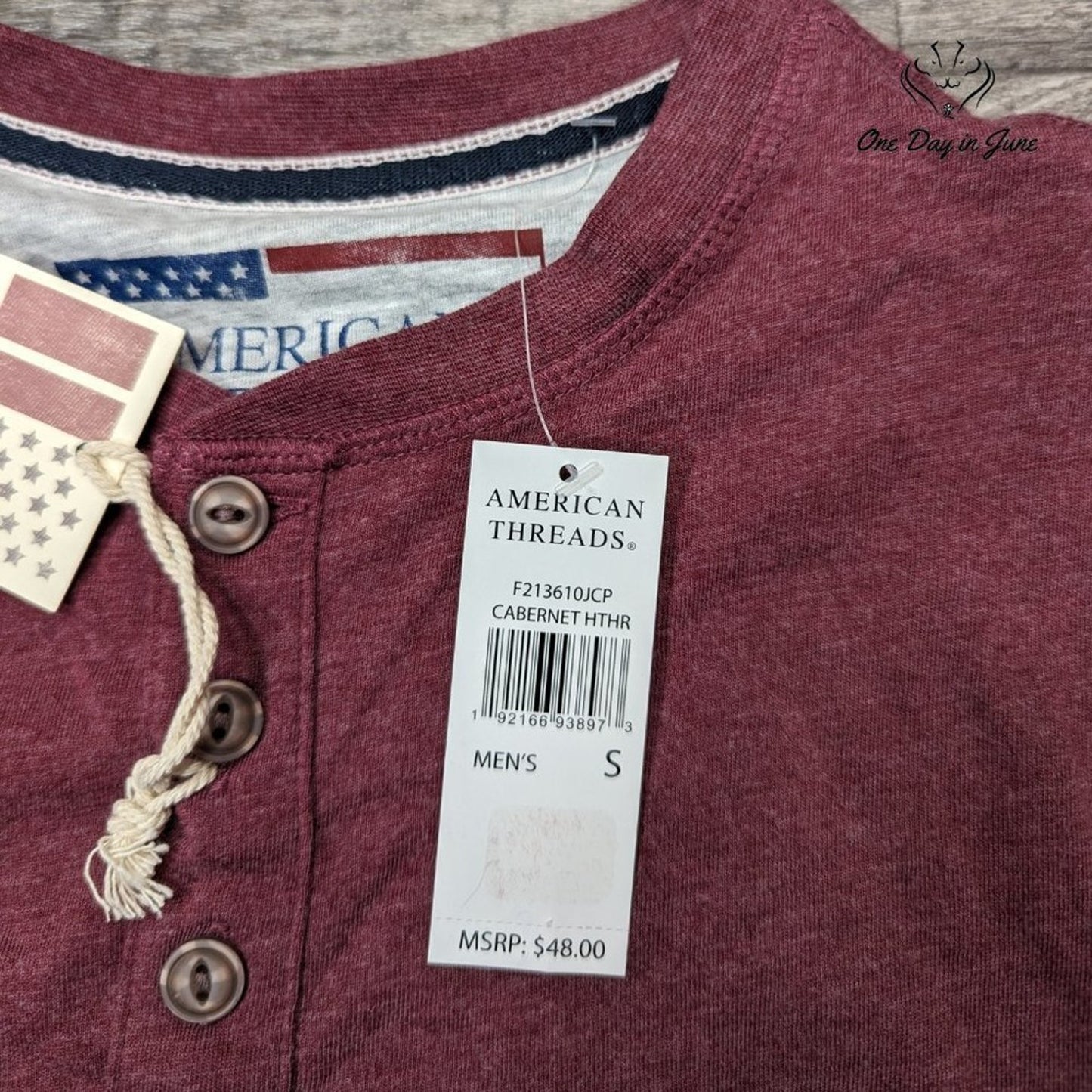 American Threads Long Sleeve Tee Shirt Size S