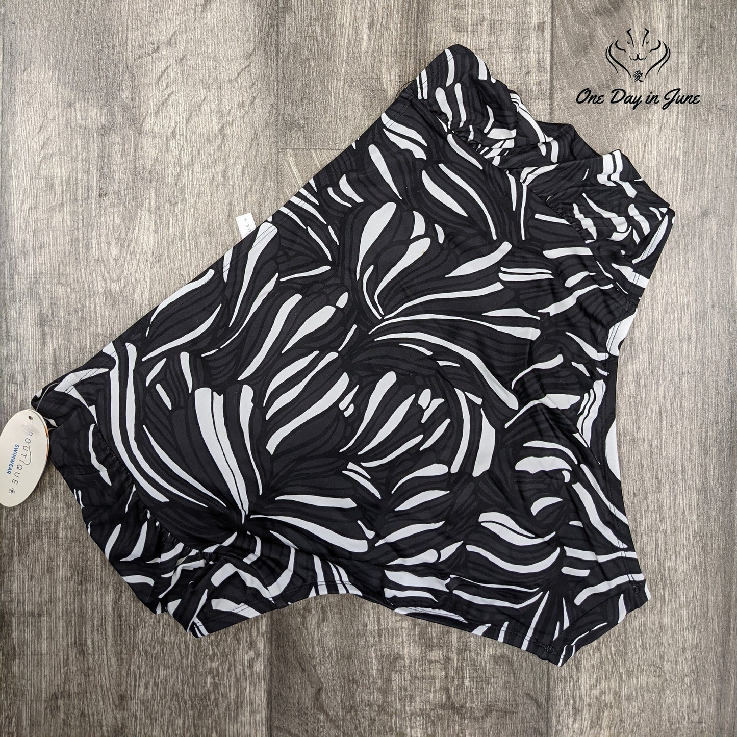Boutique Leaf Print Bikini Bottom Swimwear Size XL