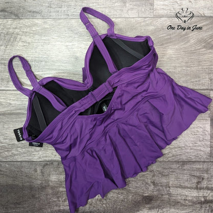 Torrid Mid Coverage Tankini Top Size Torrid 0-D/DD (12)