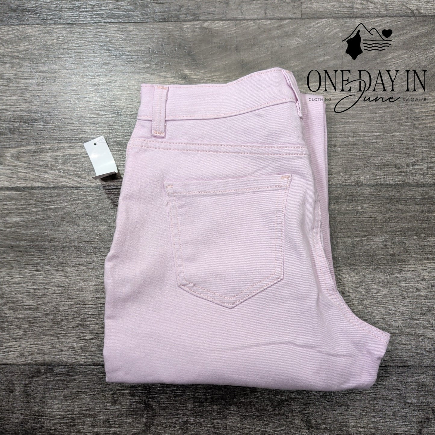 Gloria Vanderbilt Amanda Slimming Jeans Size 4 Short