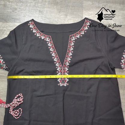 Romwe V Neck Short Sleeve Embroidered Mini Dress Size L