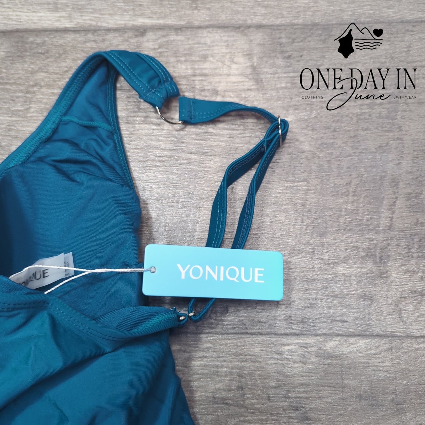 Yonique Blouson Tankini Swimsuit Size L
