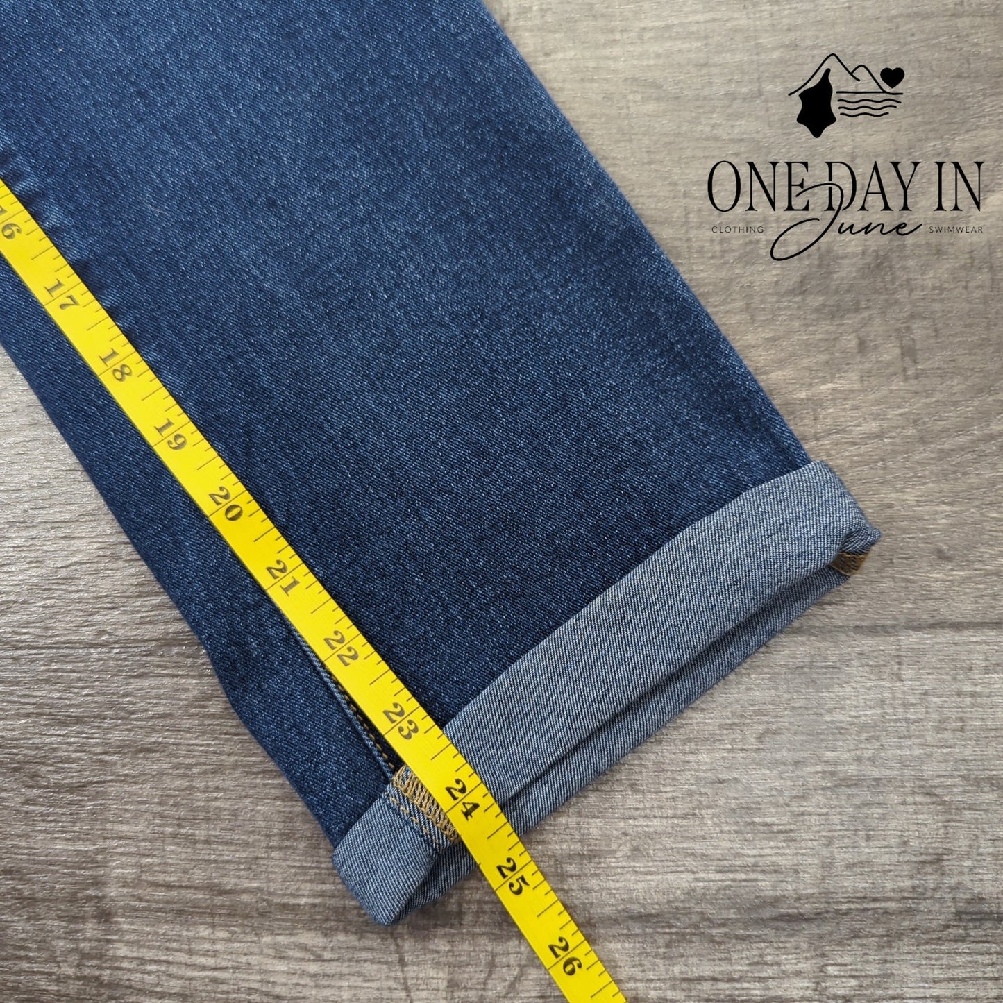Made In Blue Crop Jeans Size 0